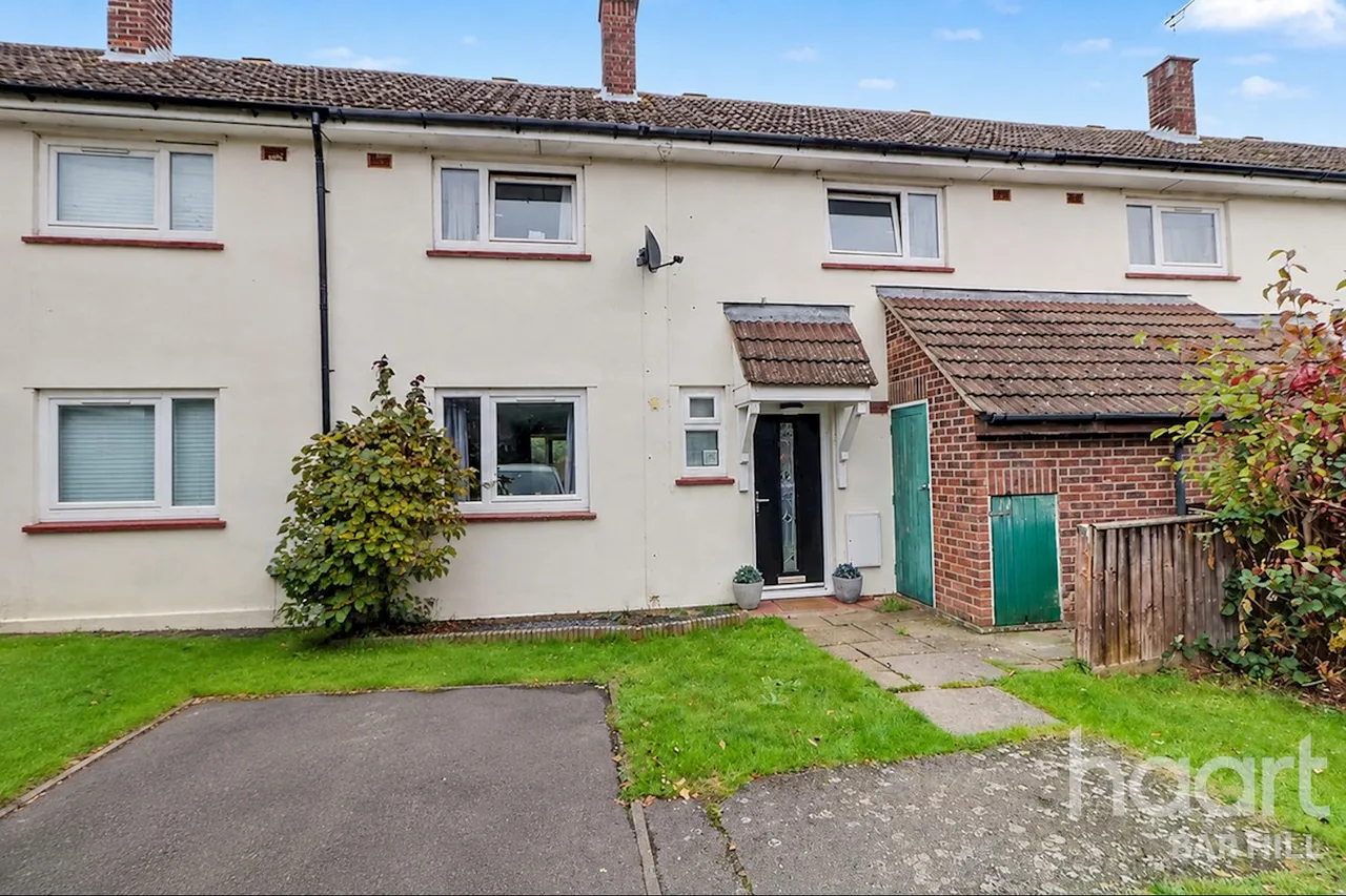 3 bed house for sale, Thornhill Place, Longstanton, CB24