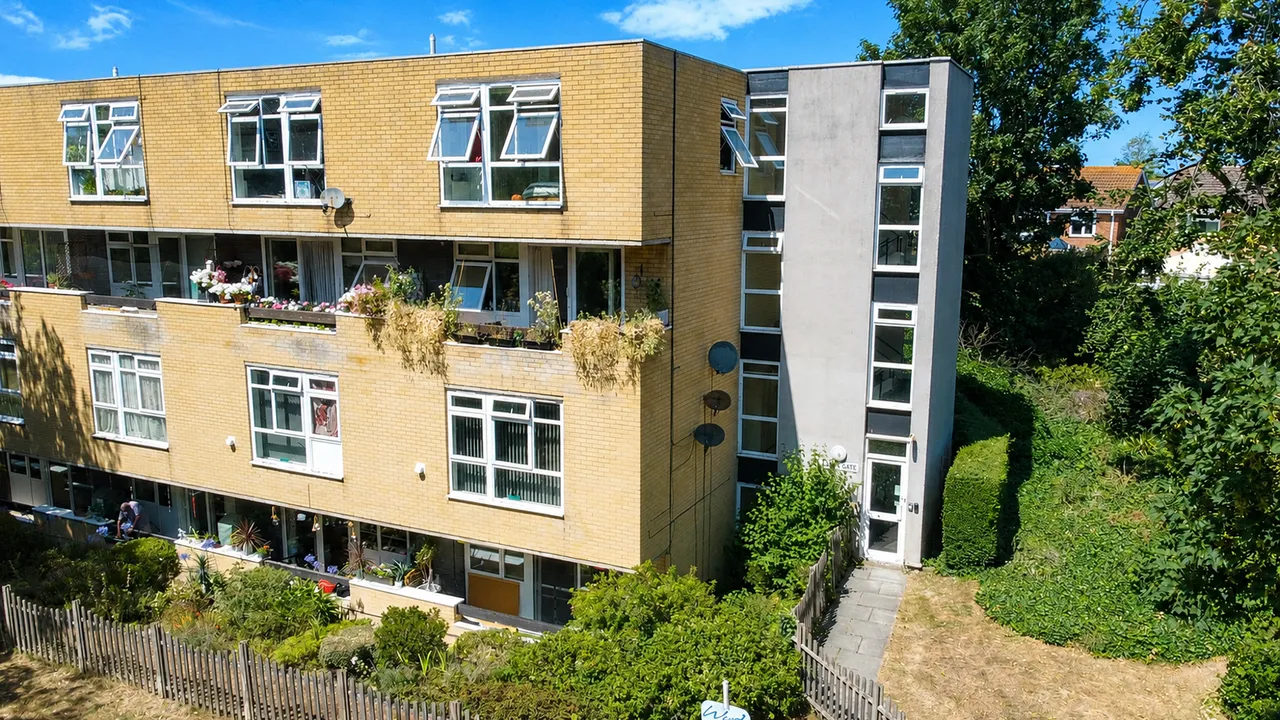Pegwell Road, Ramsgate, CT11, photo 2