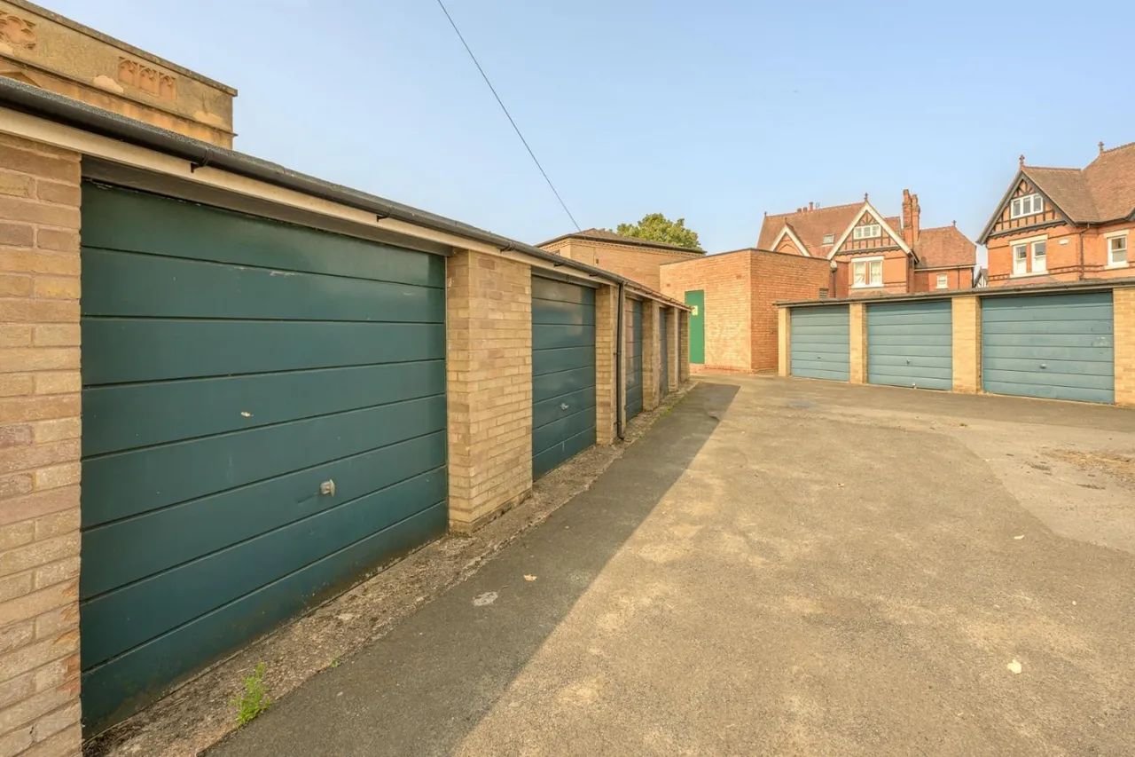 Metchley Lane, Birmingham, B17, photo 16