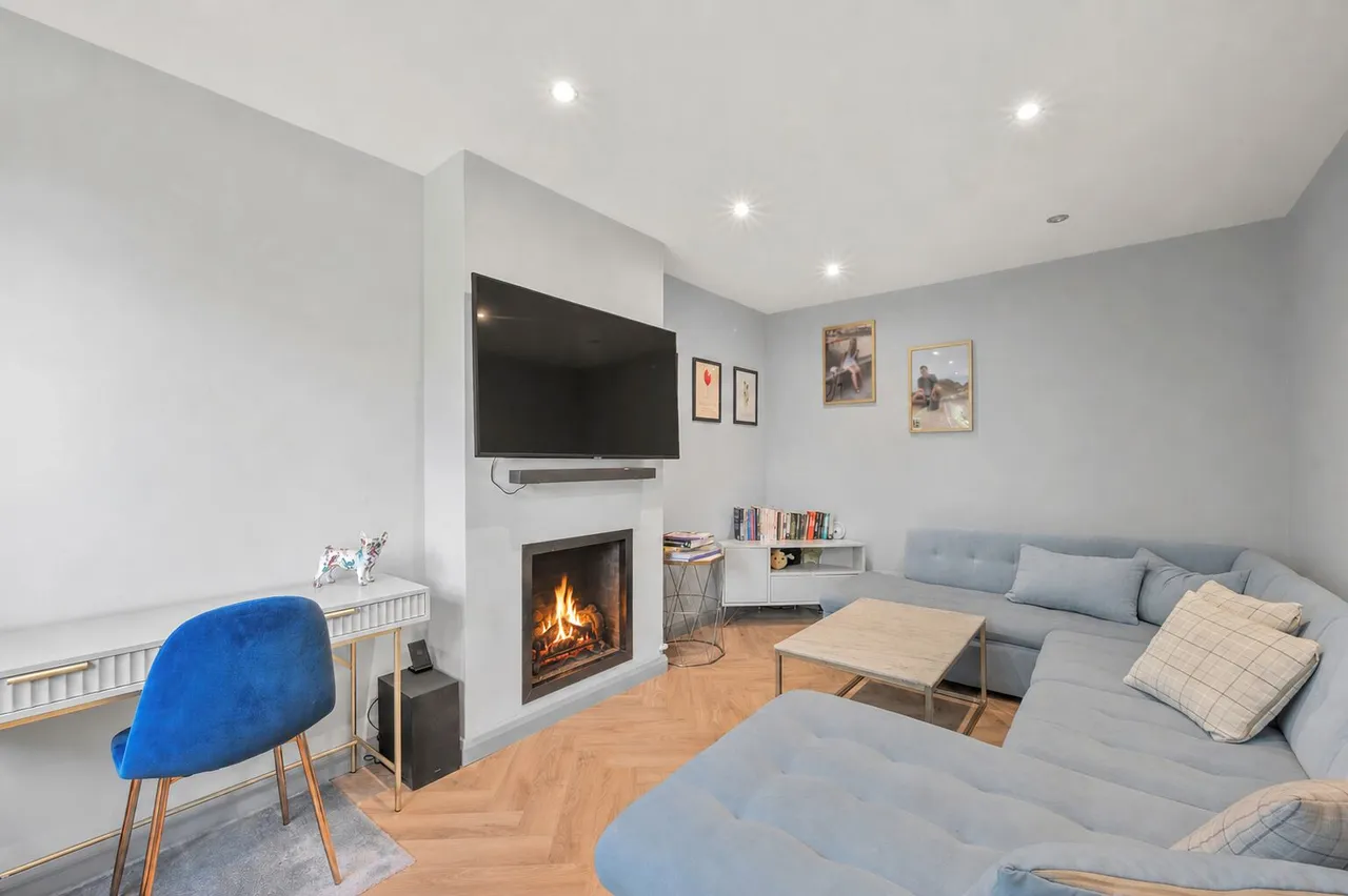 Grange Road, Chessington, KT9, photo 5