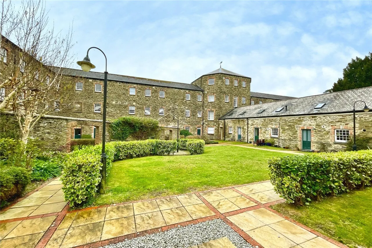 Chy Hwel, Truro, TR1, photo 14
