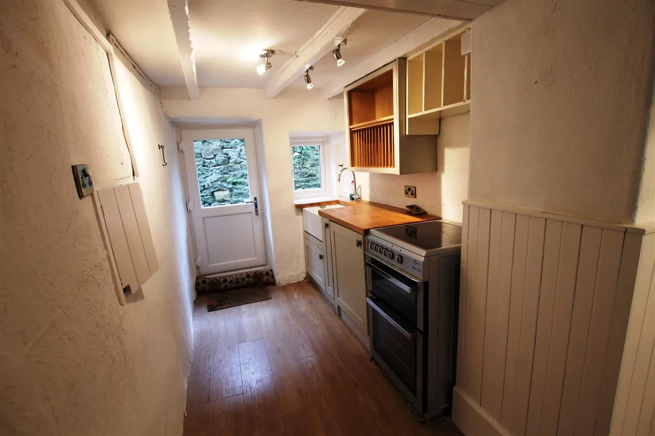 Chapel Street, Grassington, North Yorkshire, BD23 5BE, photo 9