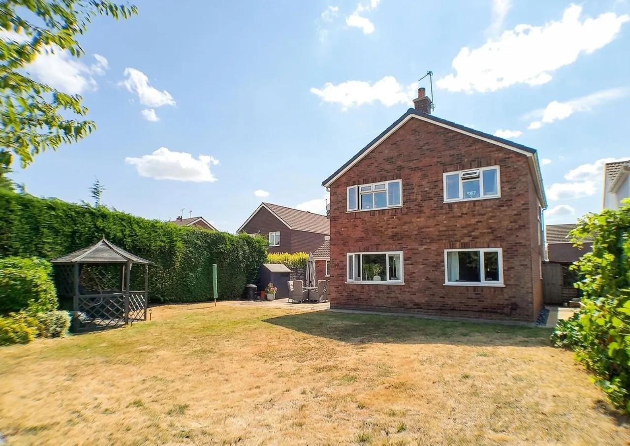 Copeland Grove, Bingham, NG13, photo 19