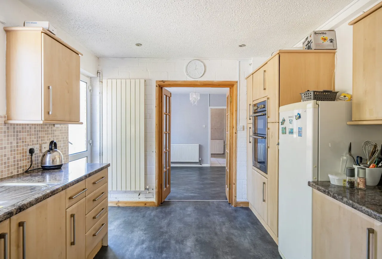 Waveney Road, Somerset, Keynsham, BS31 1RU, photo 6