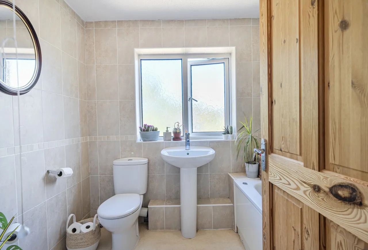 Waveney Road, Somerset, Keynsham, BS31 1RU, photo 14