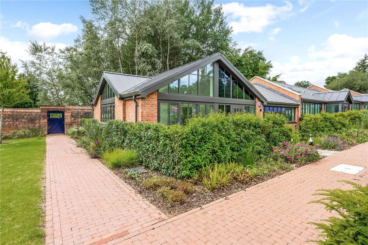 Linnet Drive, Ascot, Berkshire, SL5 0FS, photo 10