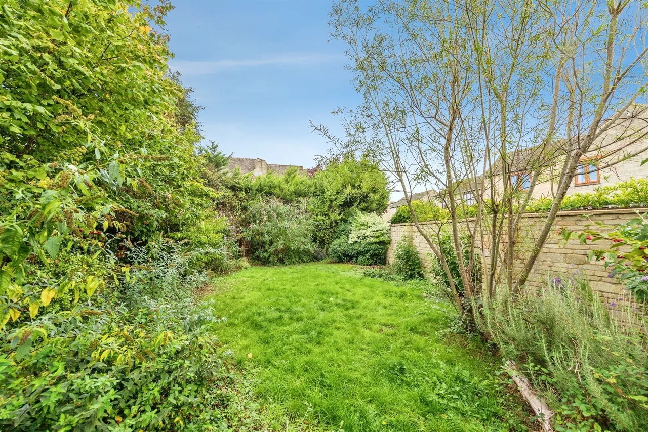 Calais Dene, Bampton, OX18, photo 10