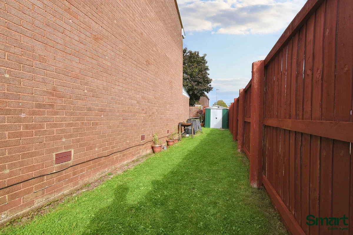 Tintagel Close, Exeter, EX4, photo 12