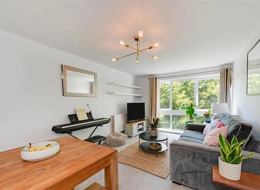 Coverdale Road, Brondesbury, NW2, photo 2