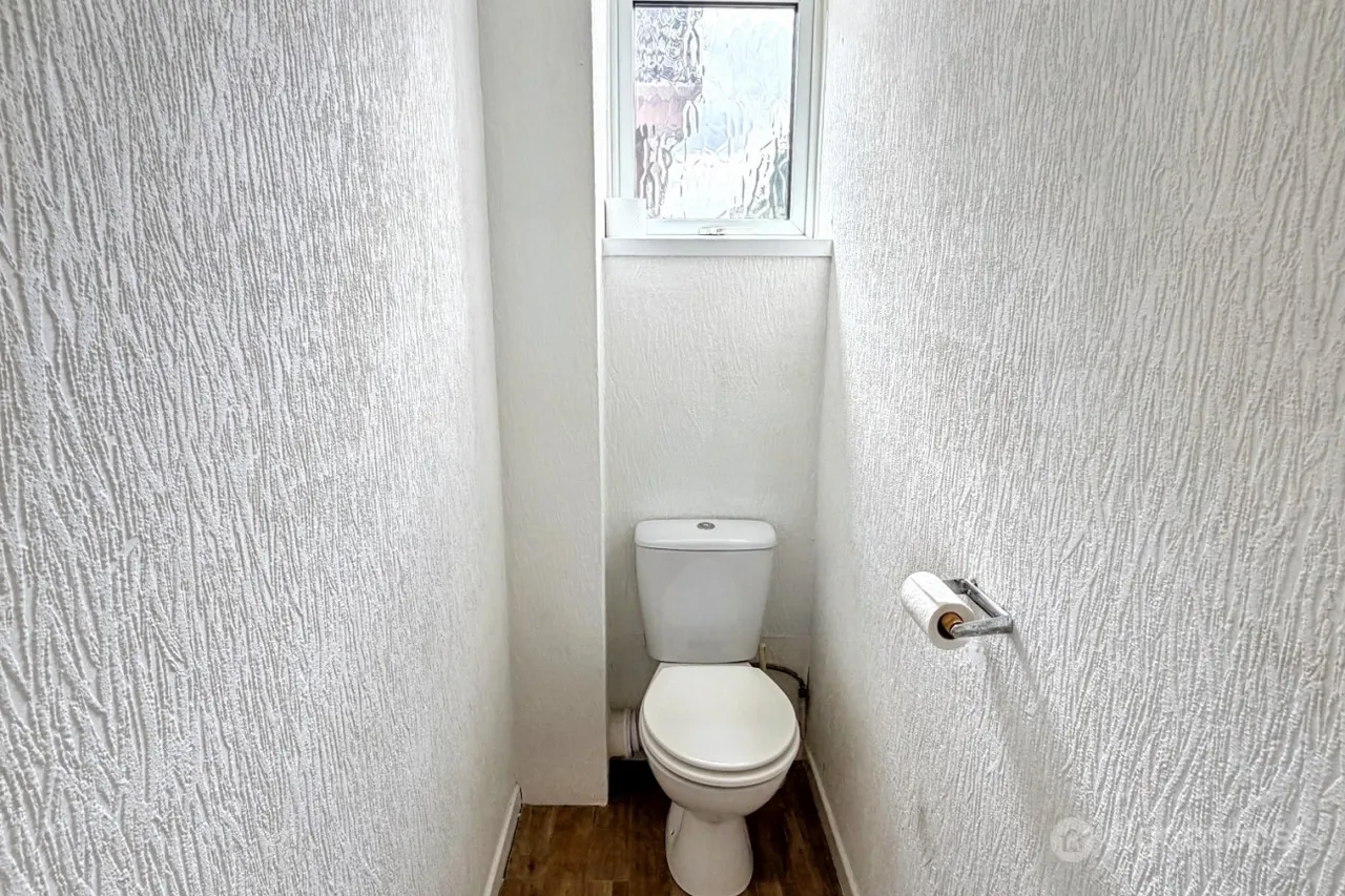 Barne Close, Whitestone, CV11, photo 13