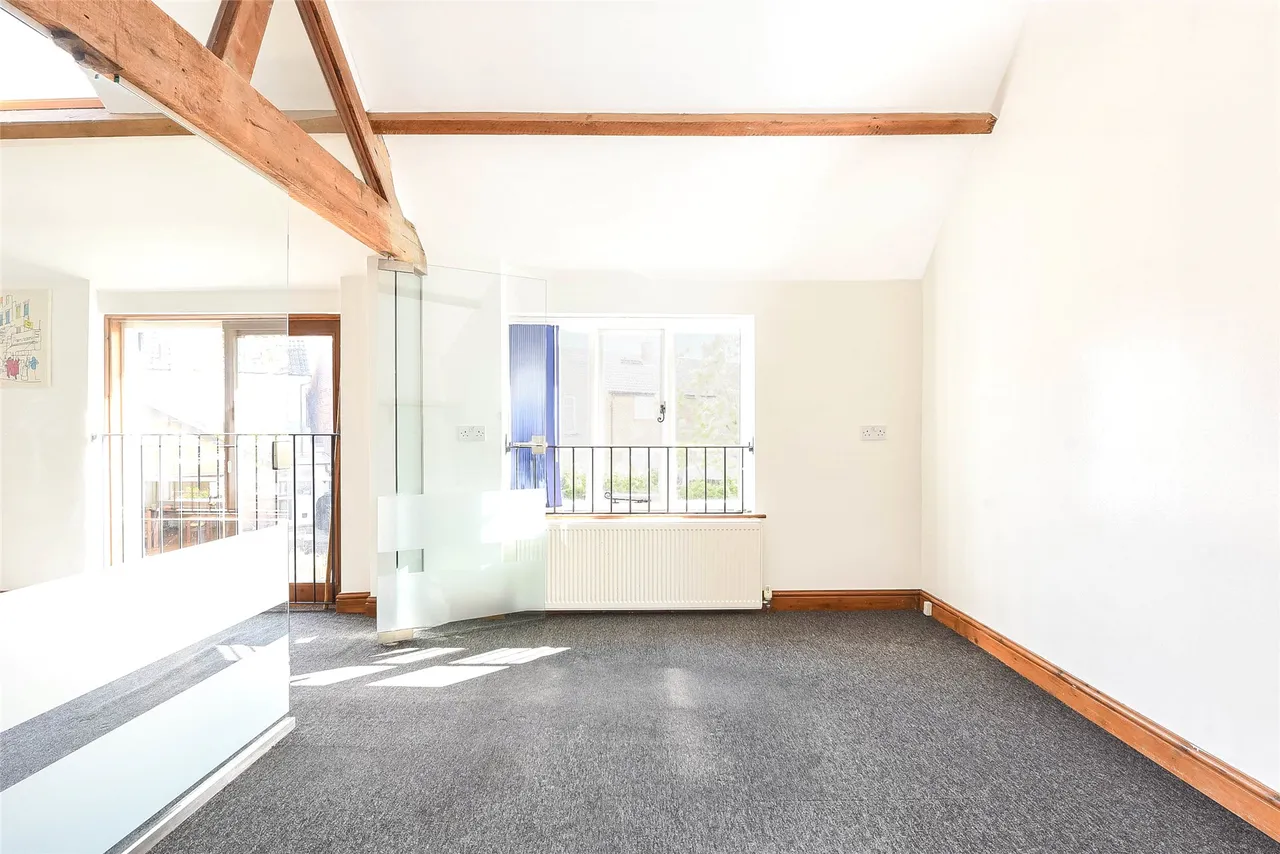 High Street, Harrold, MK43, photo 22