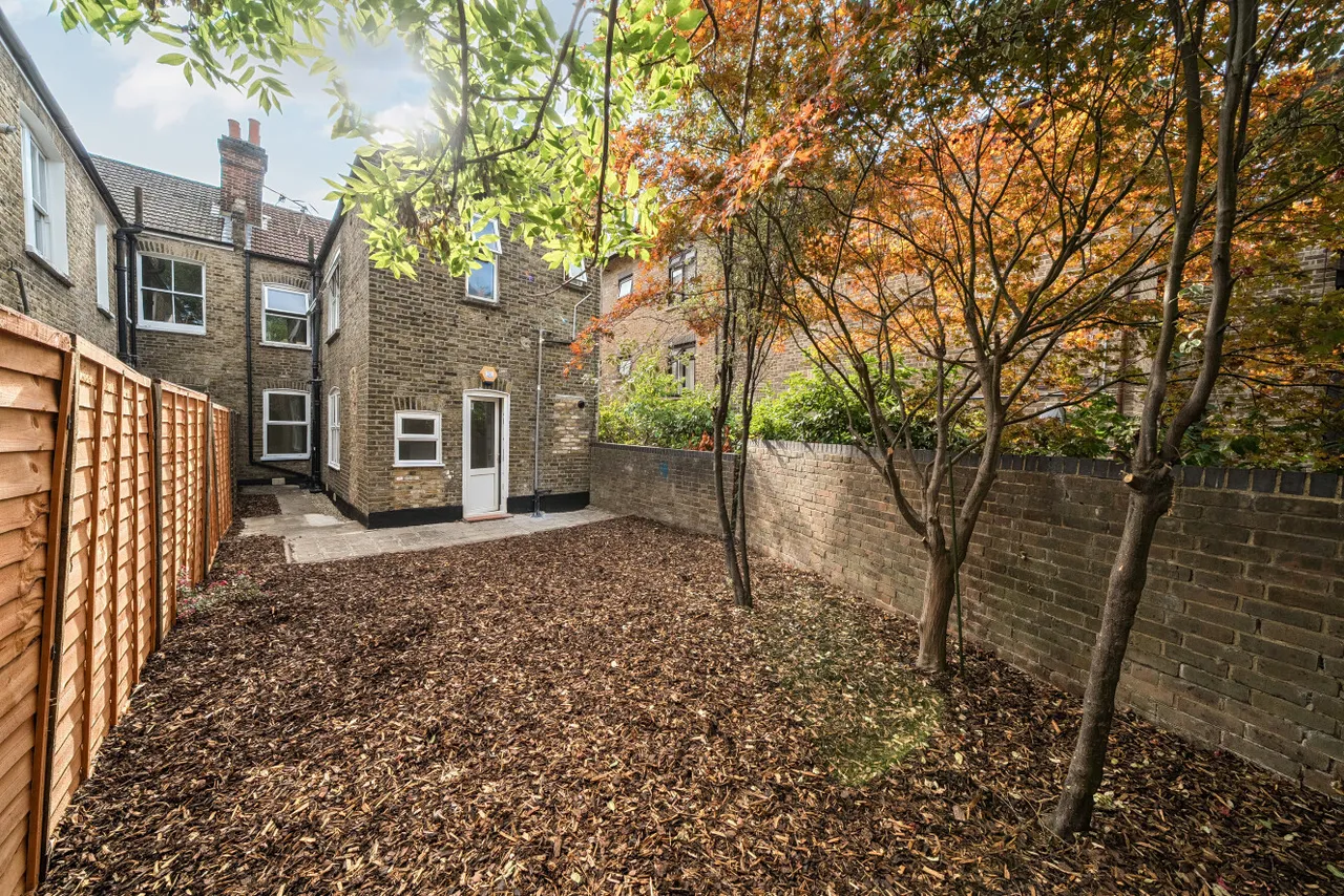 Lawrie Park Road, London, SE26, photo 5