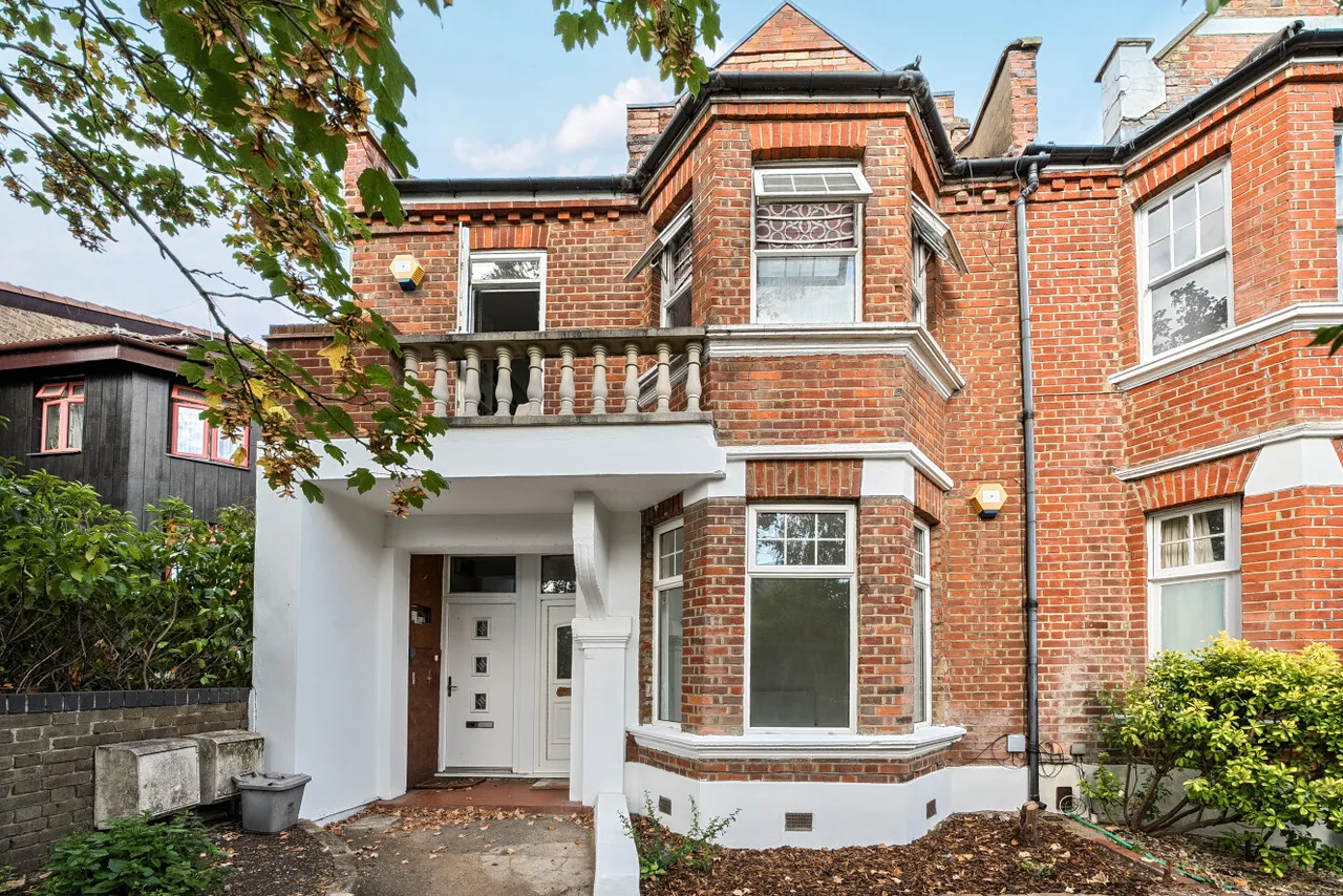 Lawrie Park Road, London, SE26, photo 11