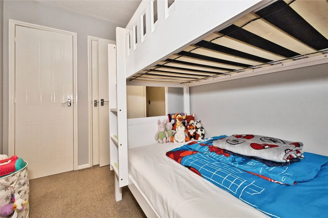 Glastonbury Court, Yeovil, BA21, photo 13