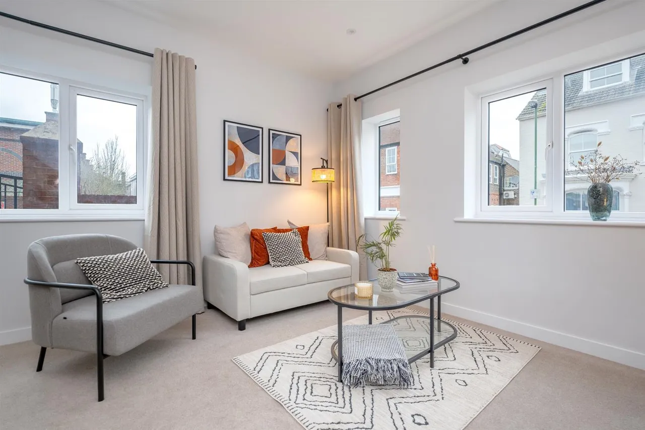 Barttelot Road, RH12 1BJ, photo 12