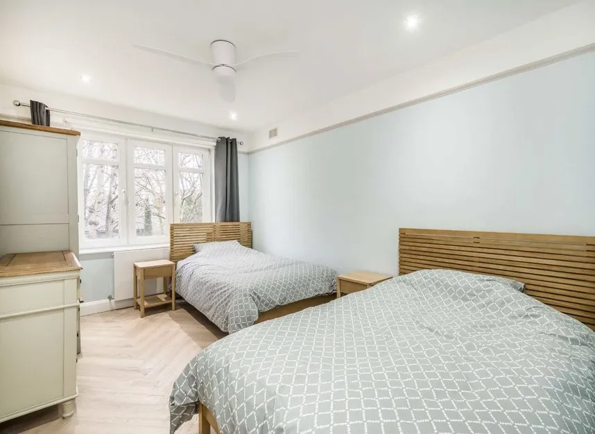 Grosvenor Road, Chiswick, W4, photo 5