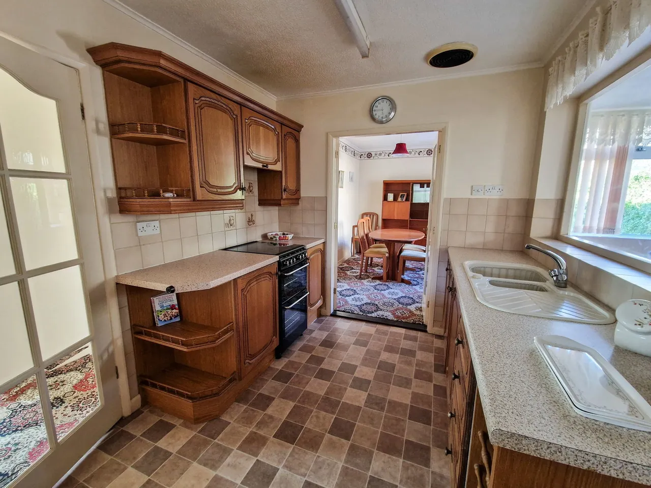 Kennedy Avenue, Whitley, photo 6