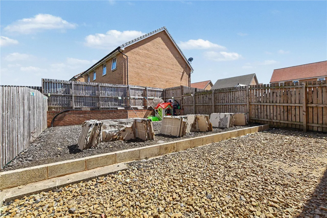 St. Michaels Drive, East Ardsley, WF3, photo 10