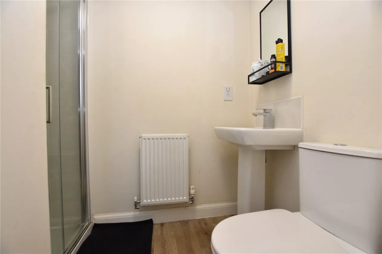 St. Michaels Drive, East Ardsley, WF3, photo 6