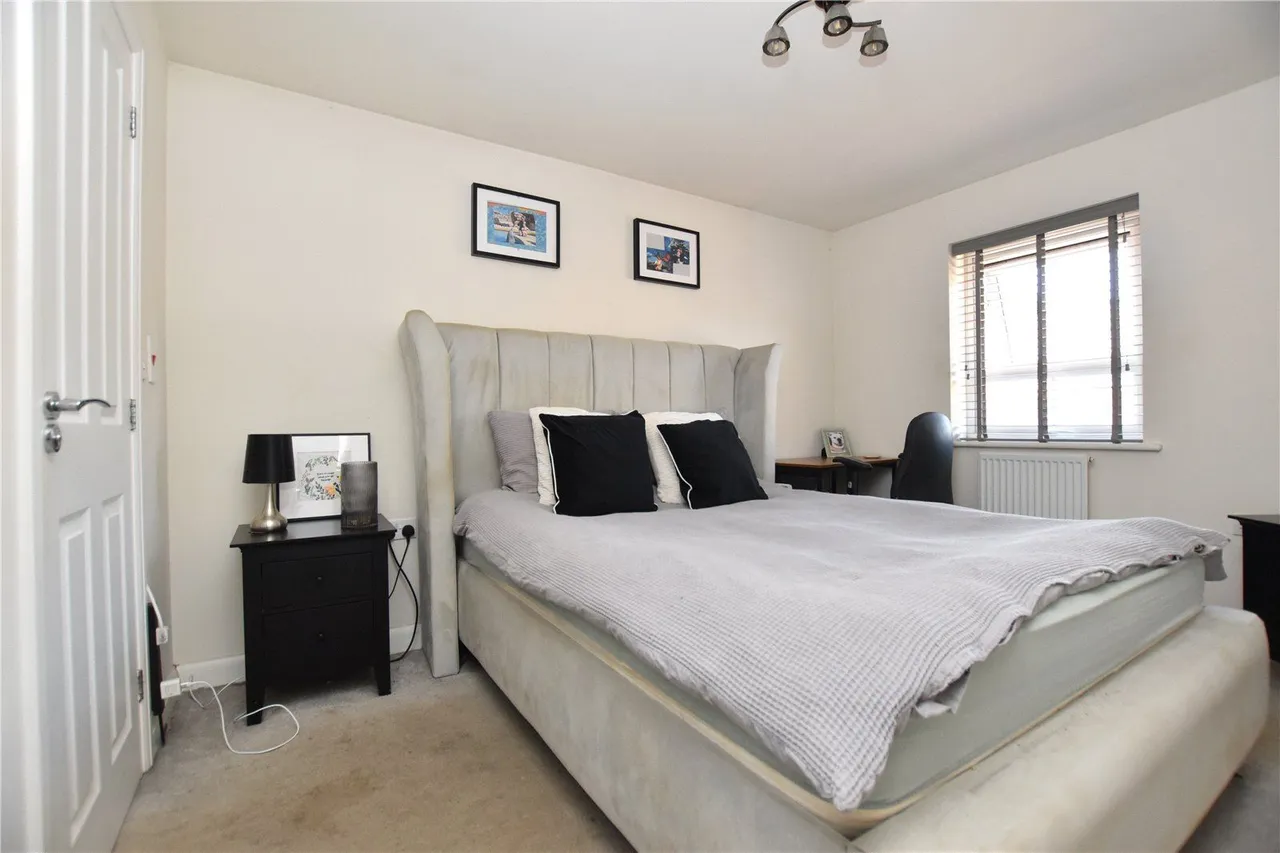 St. Michaels Drive, East Ardsley, WF3, photo 5