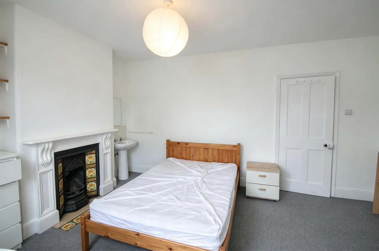 Edgerton Park Road, photo 8