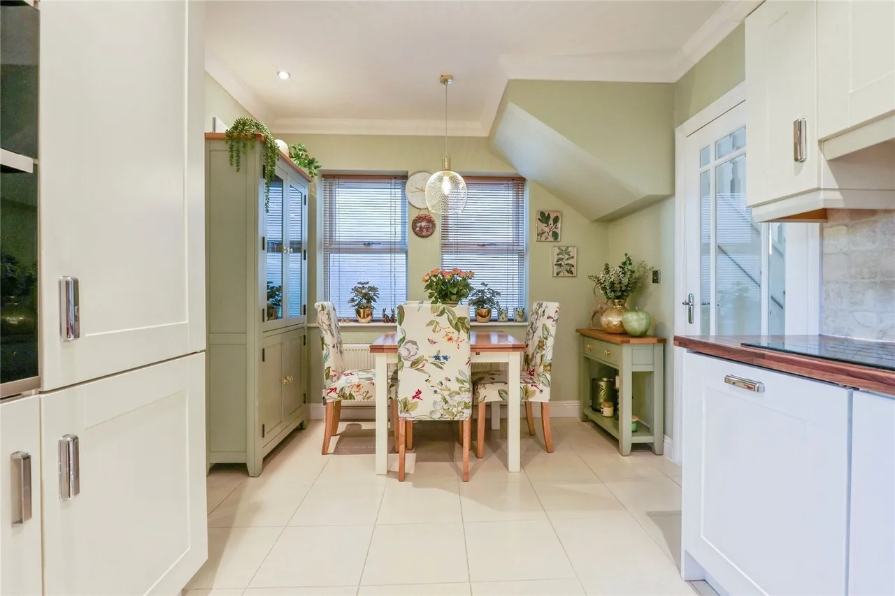 Balston Road, Poole, BH14, photo 9