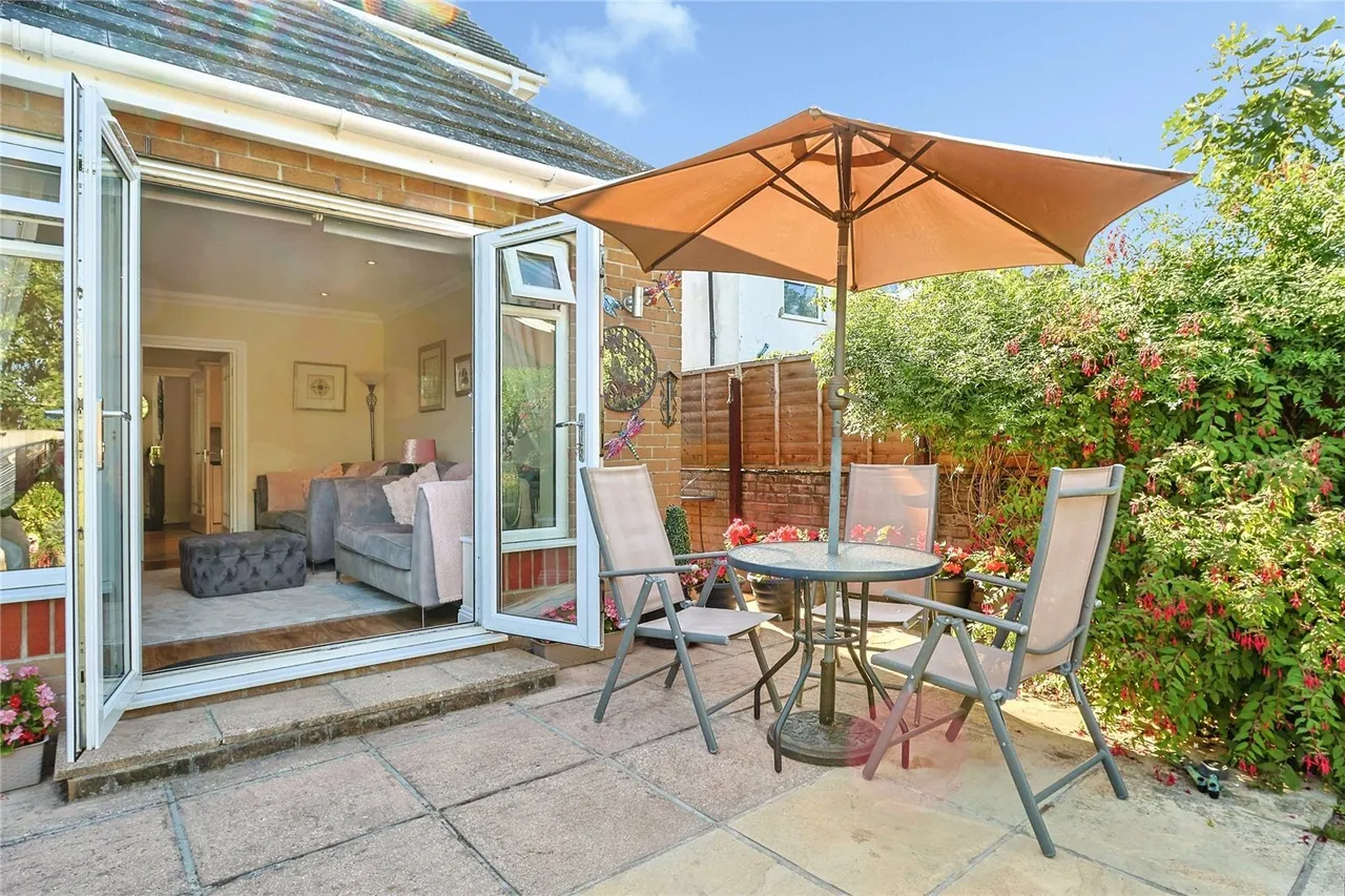 Balston Road, Poole, BH14, photo 24