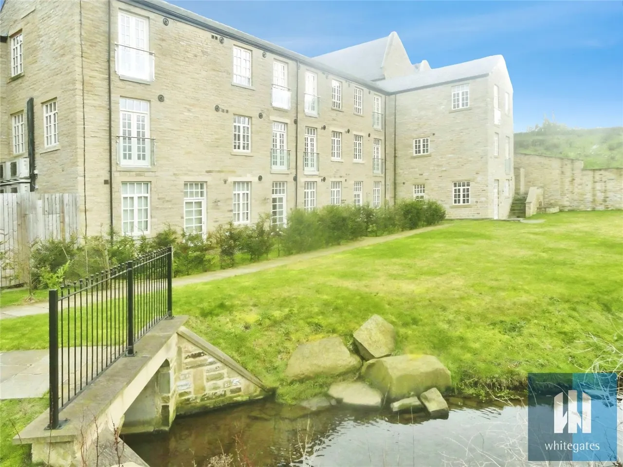 2 bed flat to rent, Whitley Willows, Lepton, HD8