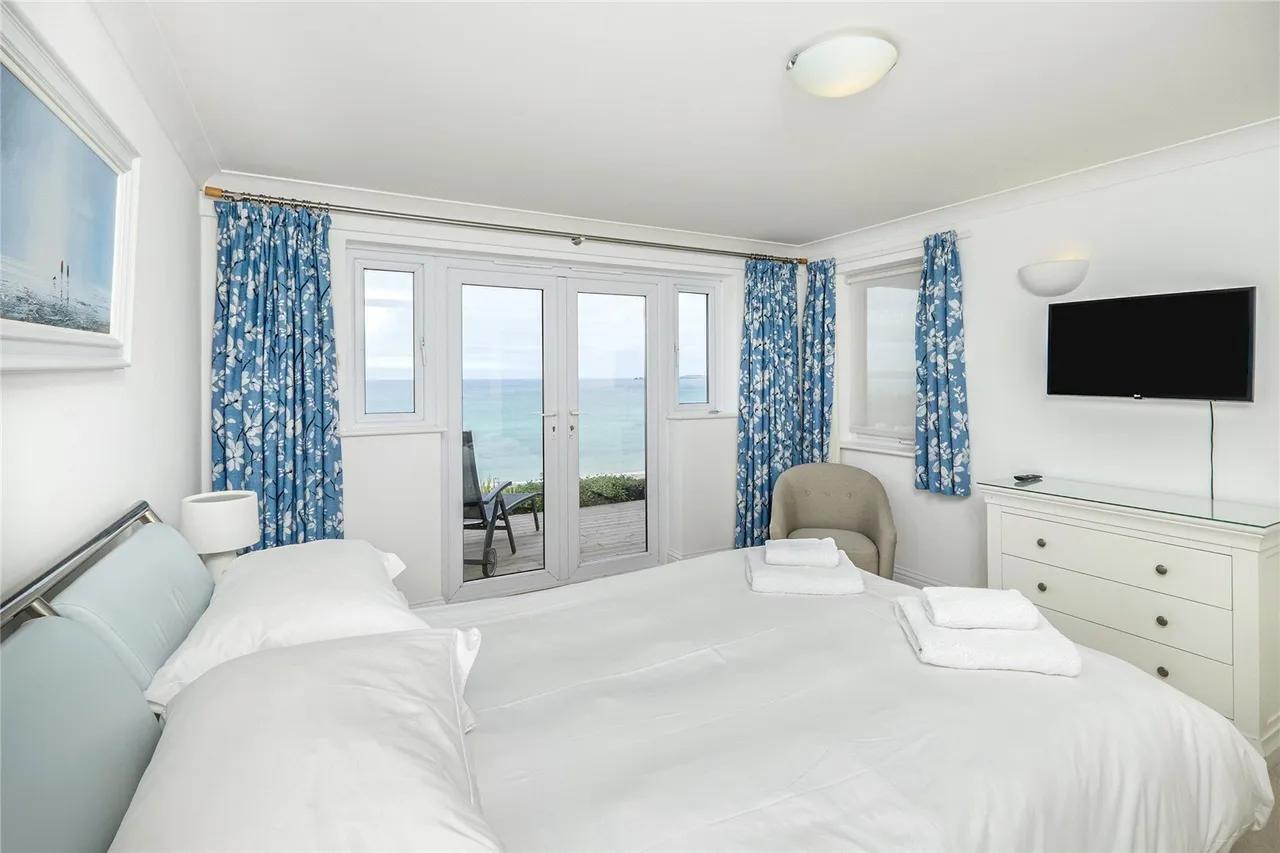 Carbis Beach Apartments, Carbis Bay, TR26, photo 15