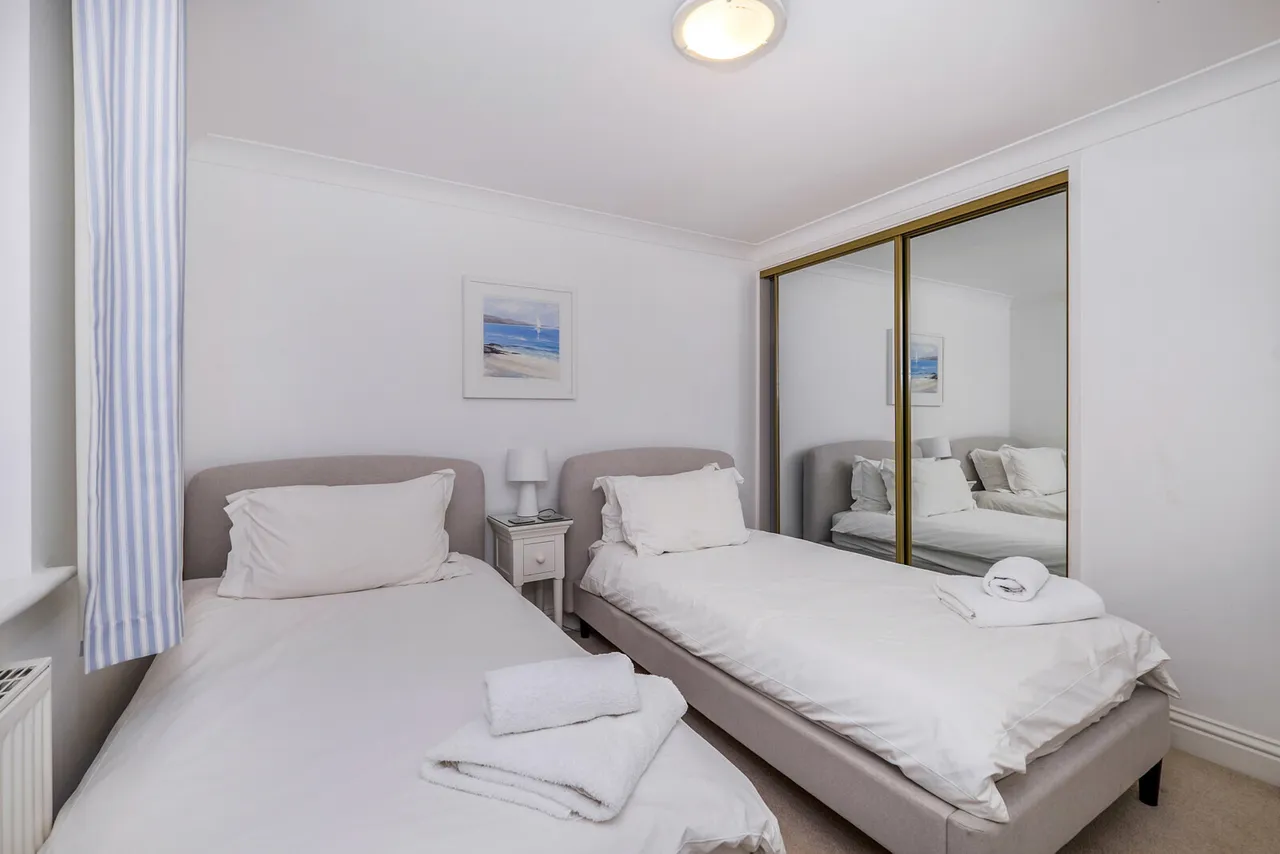 Carbis Beach Apartments, Carbis Bay, TR26, photo 17