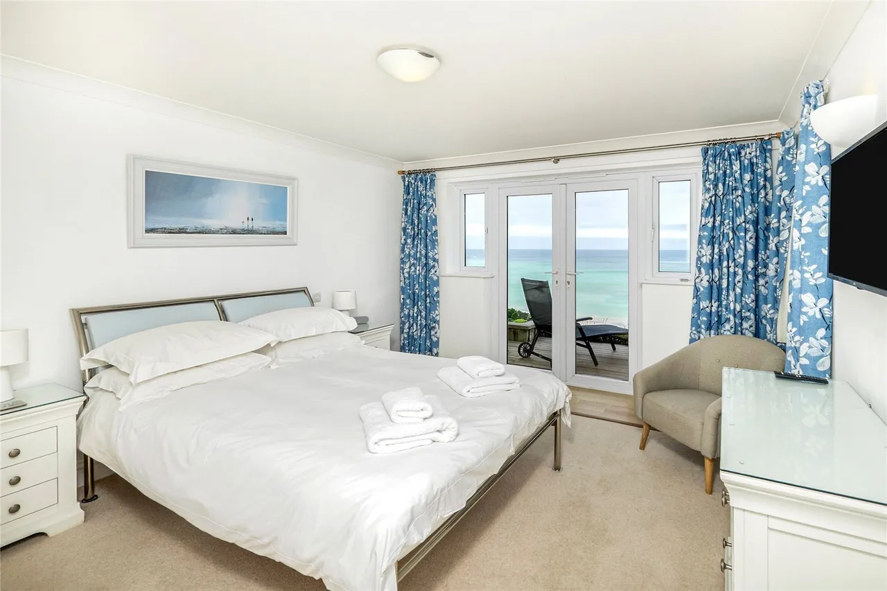 Carbis Beach Apartments, Carbis Bay, TR26, photo 4
