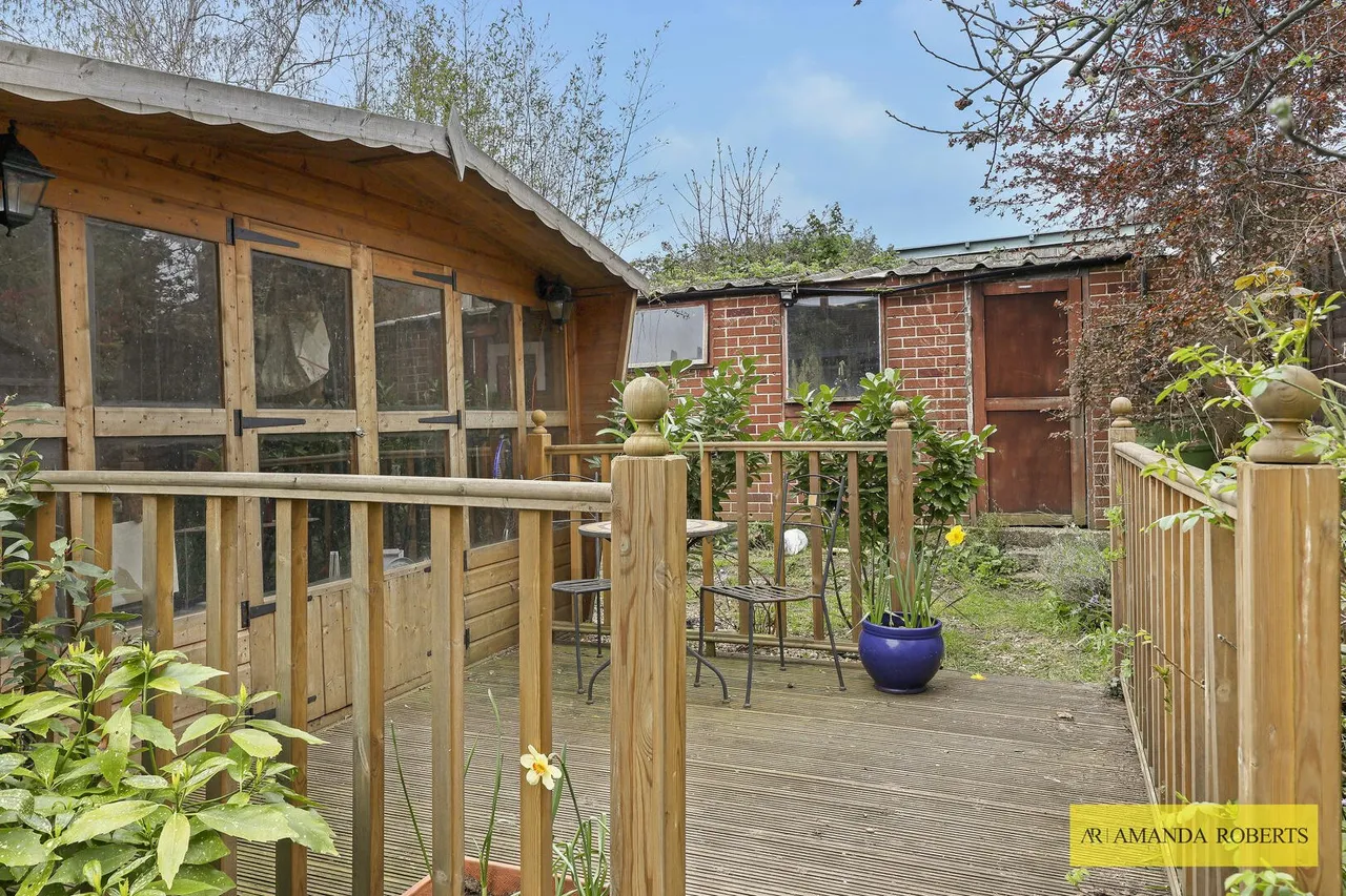 Mornington Road, London, photo 24