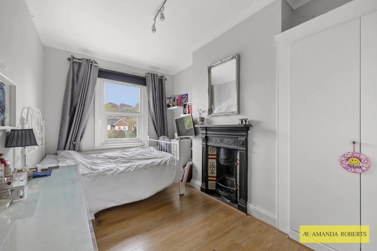 Mornington Road, London, photo 18