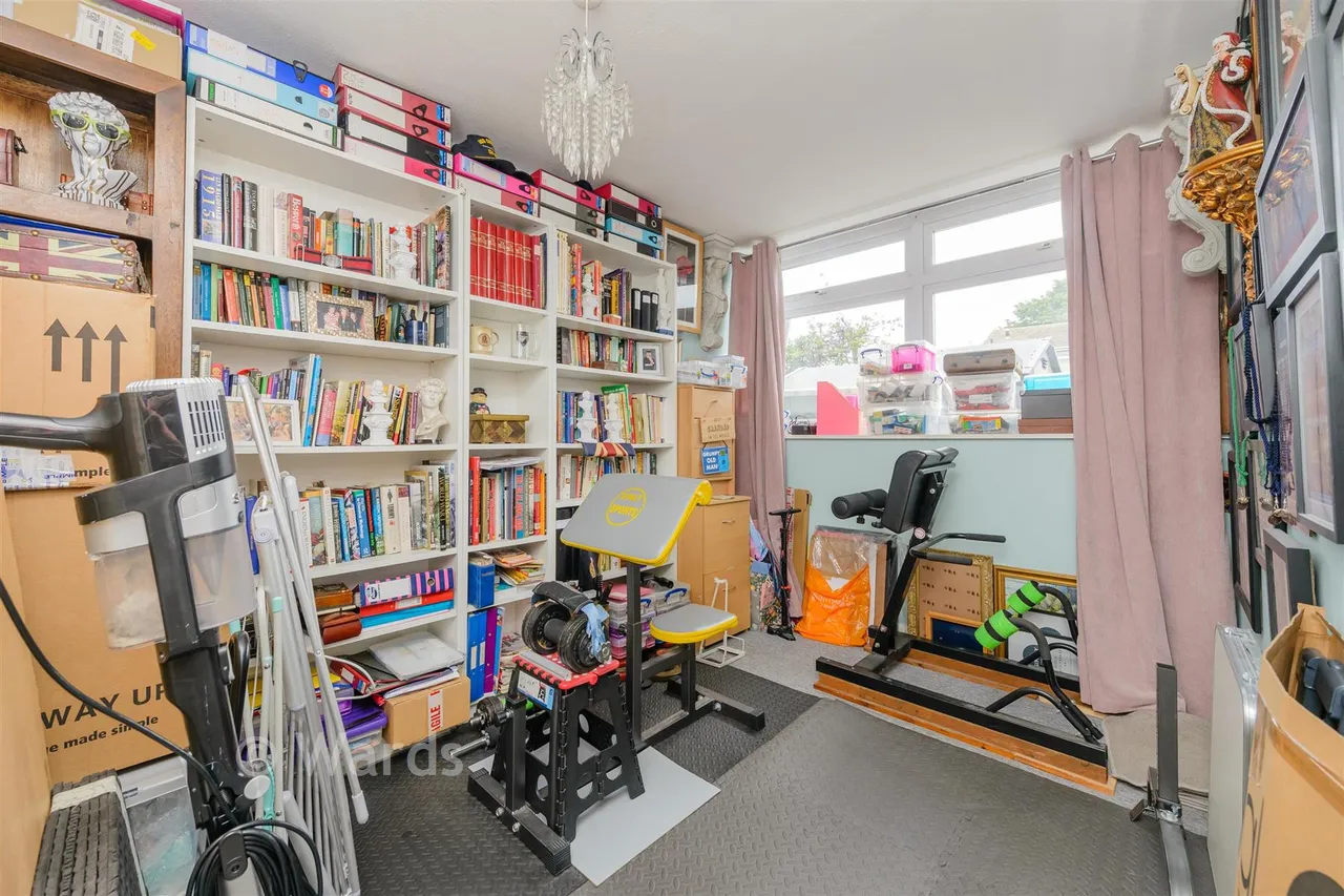 Cadogan Avenue, Dartford, DA2, photo 8