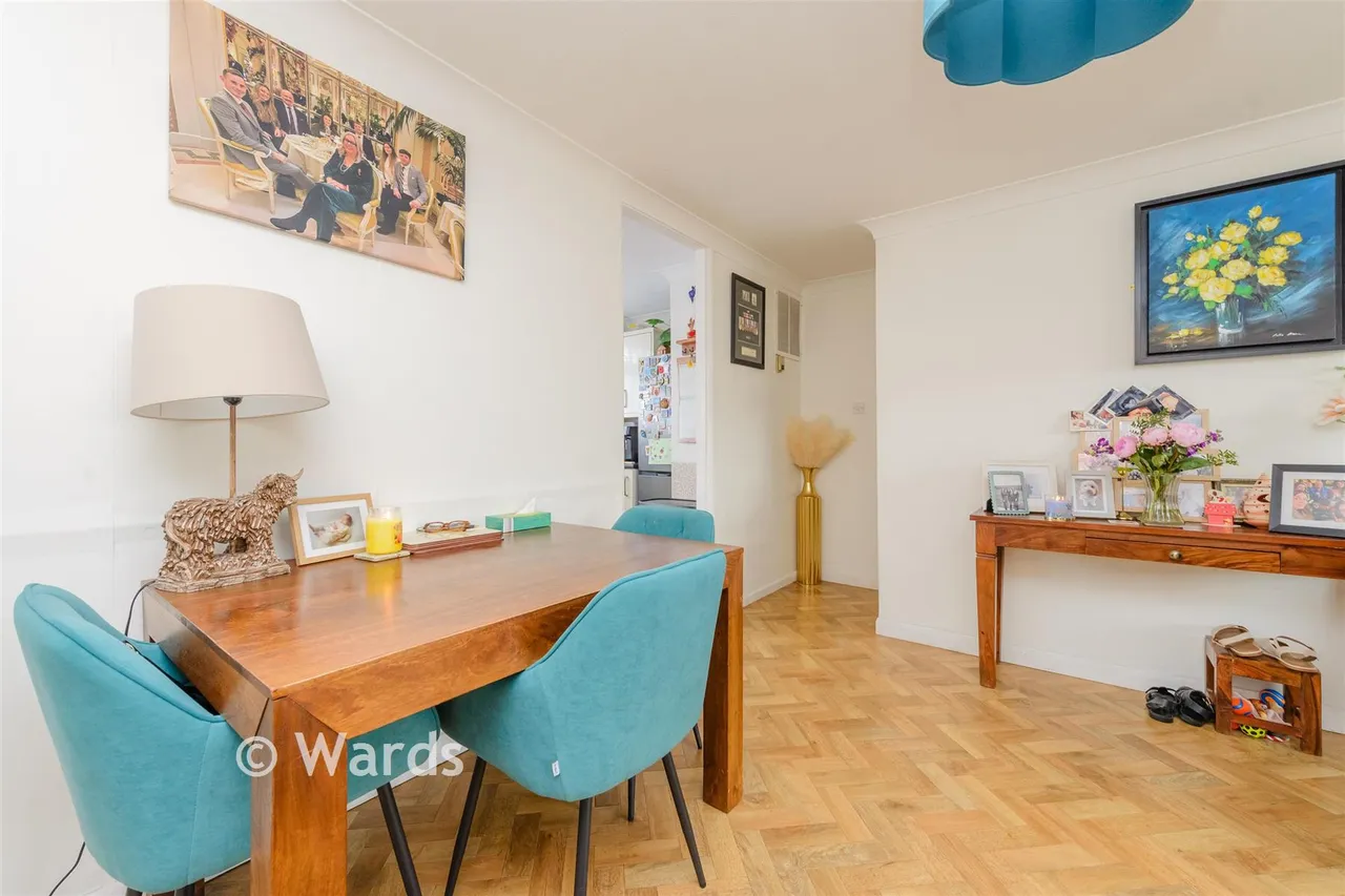 Cadogan Avenue, Dartford, DA2, photo 4