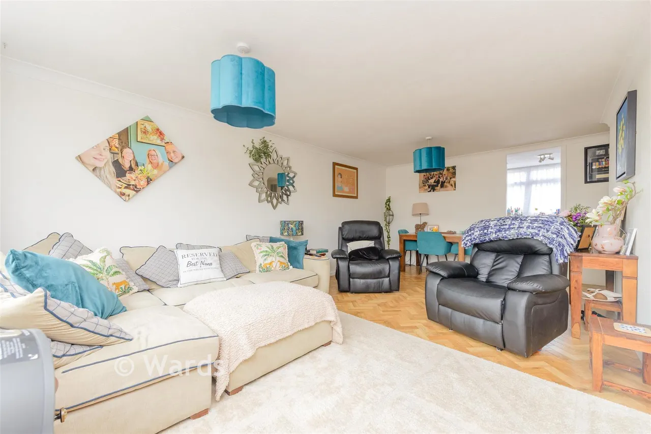 Cadogan Avenue, Dartford, DA2, photo 2