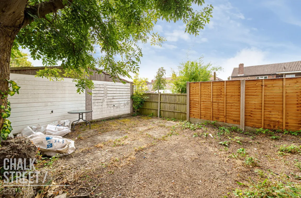 Cedar Road, Hornchurch, RM12 4YL, photo 19