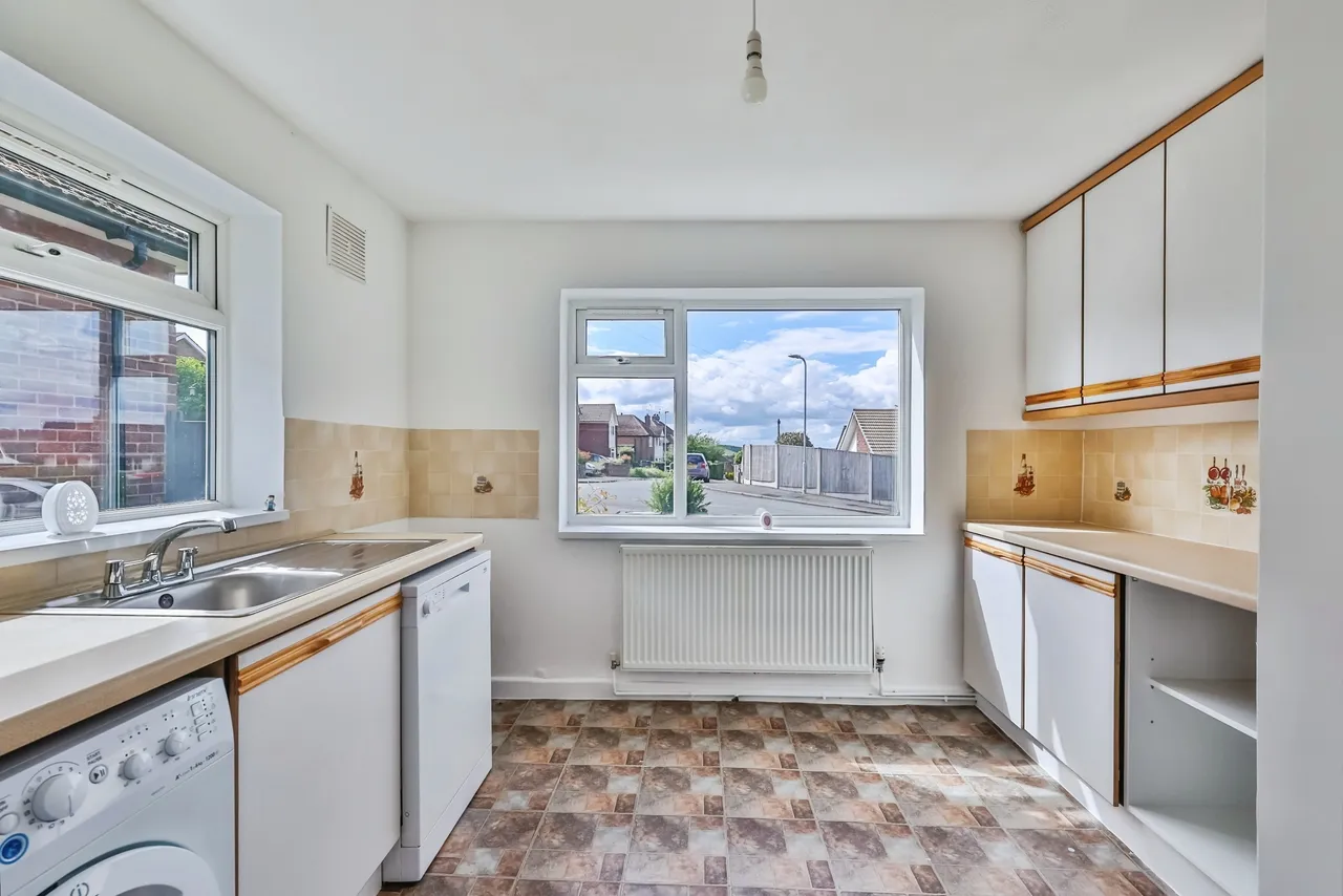 Norman Drive, Eastwood, NG16, photo 11