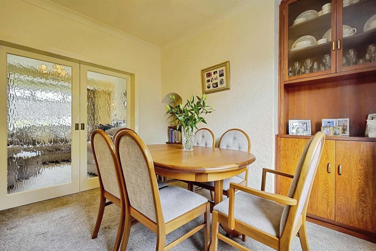 Crestfield Drive, Halifax, photo 8