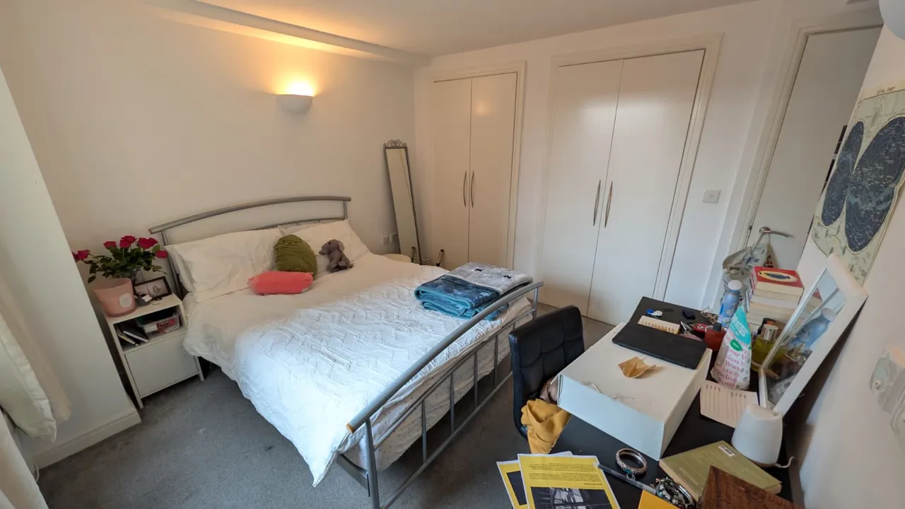 W3, Whitworth Street West, photo 11