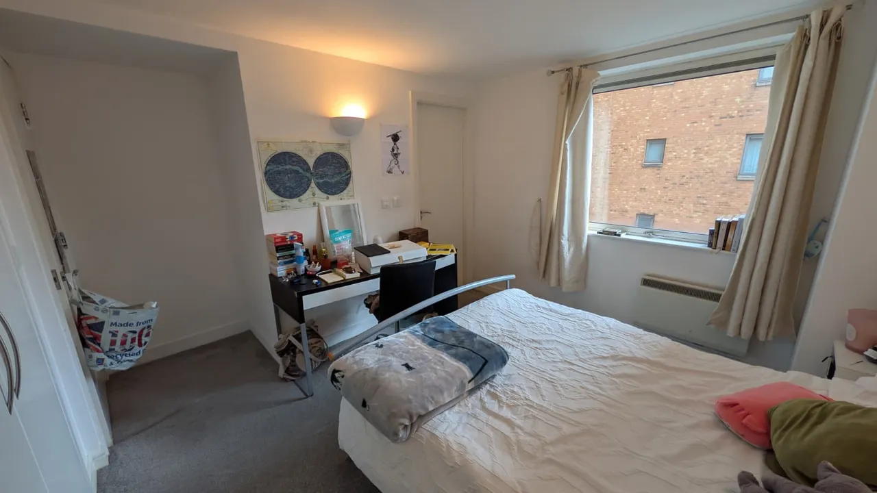 W3, Whitworth Street West, photo 12