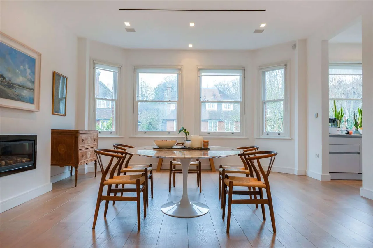 Frognal Lane, London, NW3 7DT, photo 2