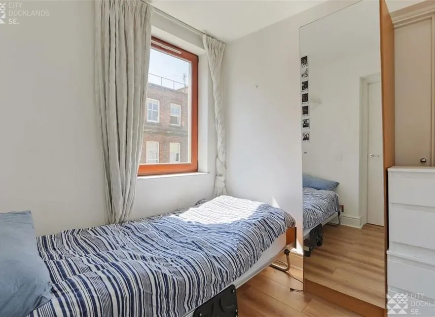 Assam Street, Aldgate East, E1, photo 5