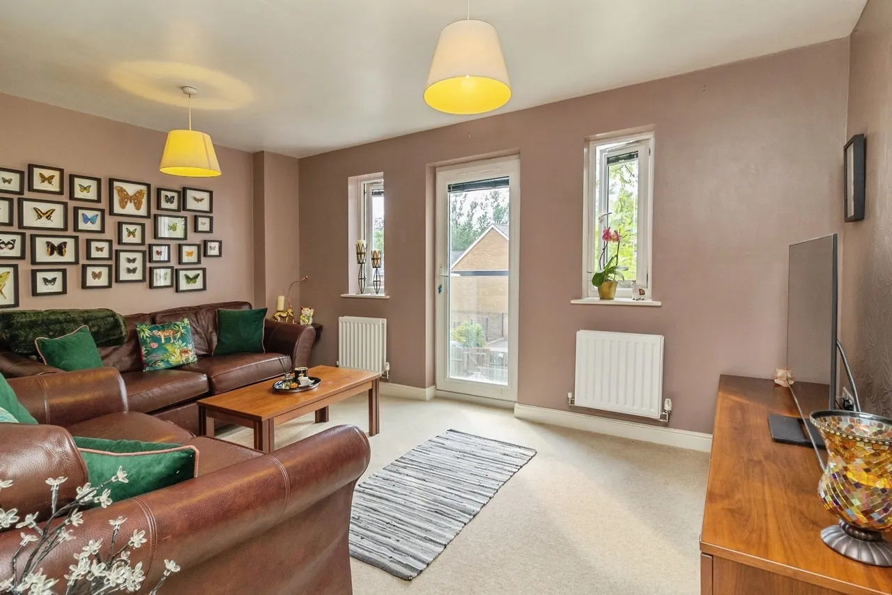 Top Fair Furlong, Redhouse Park, Milton Keynes, Buckinghamshire, MK14, photo 5
