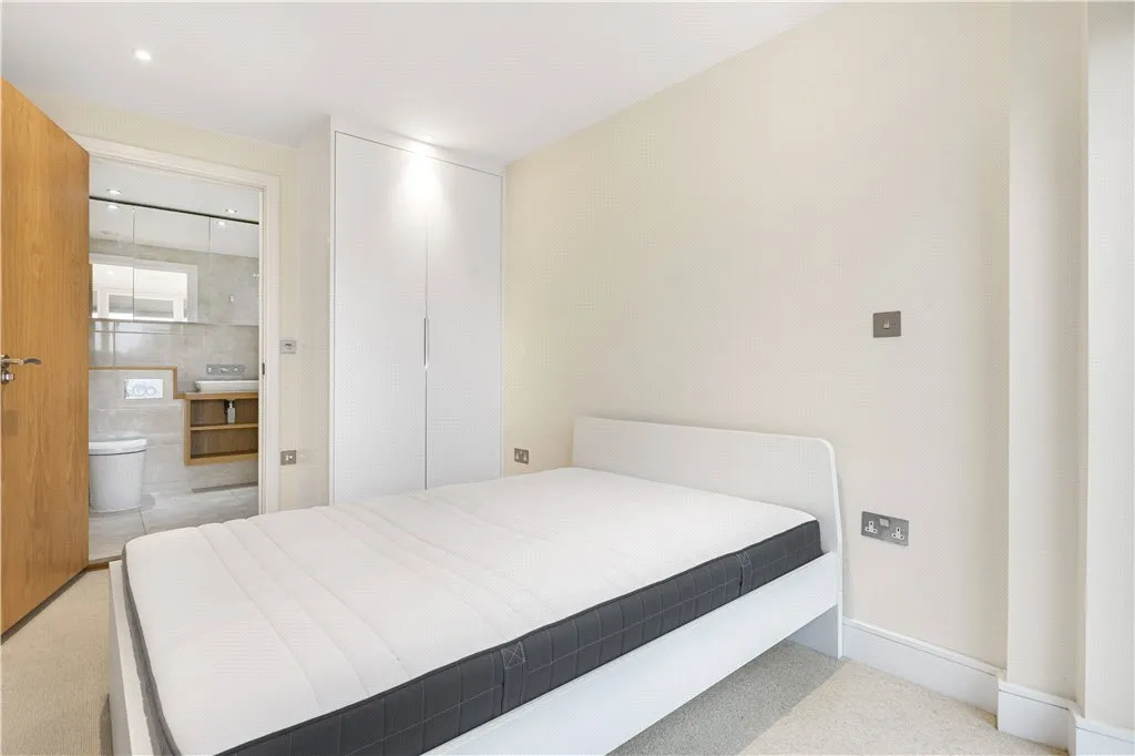 Keymer Place, London, E14, photo 16