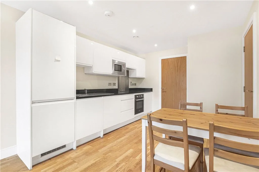 Keymer Place, London, E14, photo 9