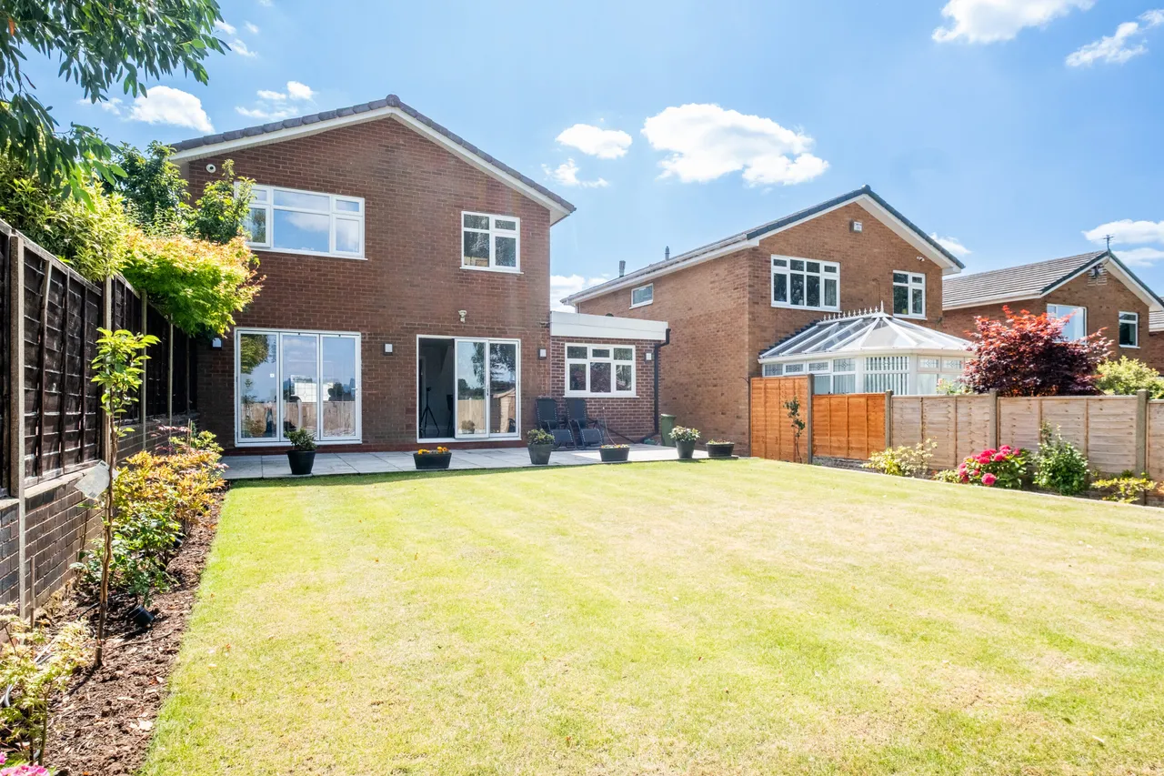 Bushey Close, Sutton Coldfield, Sutton Coldfield, B74 3JG, photo 37