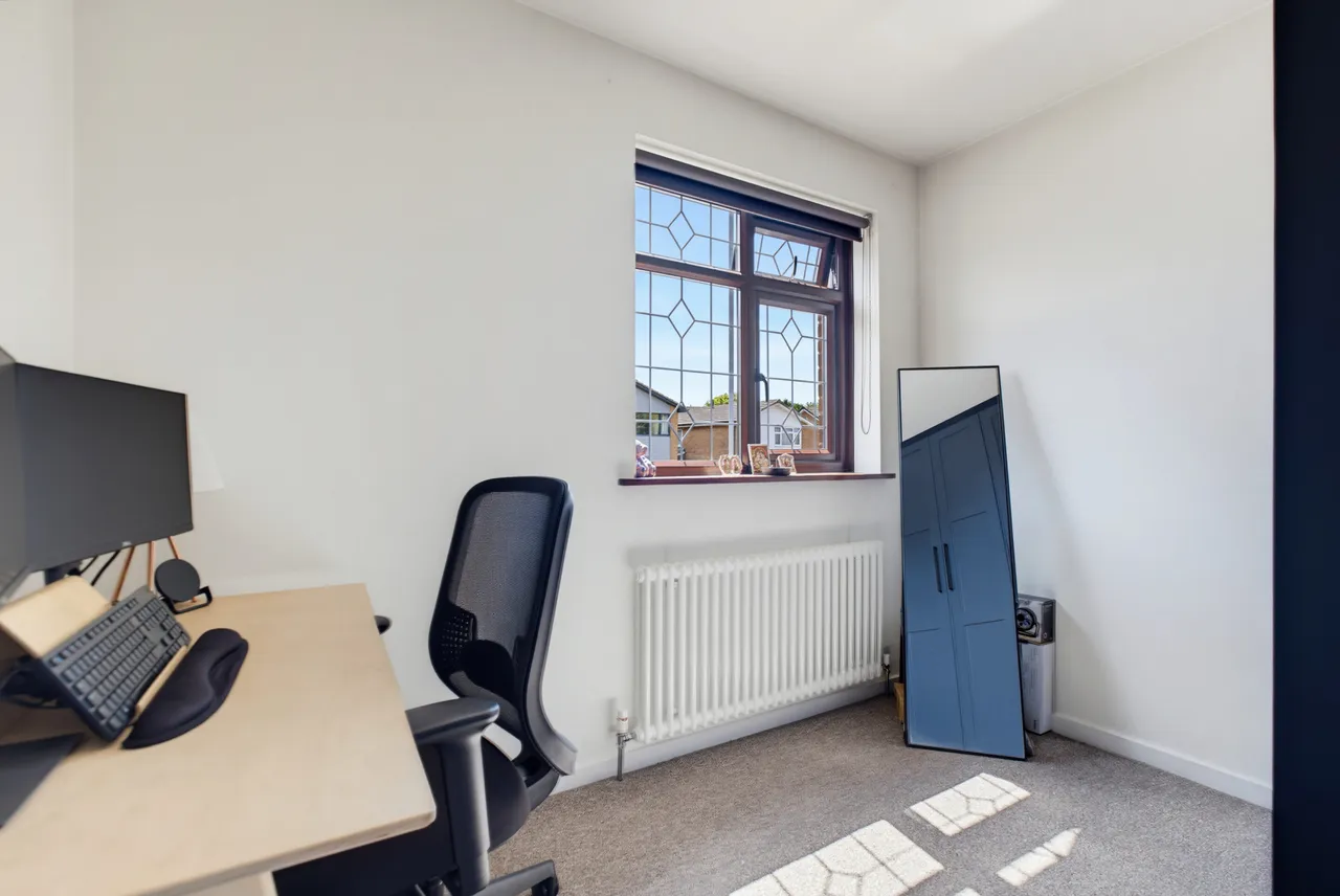 Bushey Close, Sutton Coldfield, Sutton Coldfield, B74 3JG, photo 27