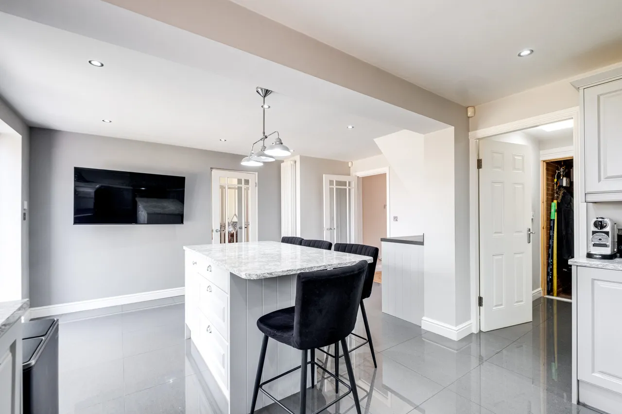 Bushey Close, Sutton Coldfield, Sutton Coldfield, B74 3JG, photo 15