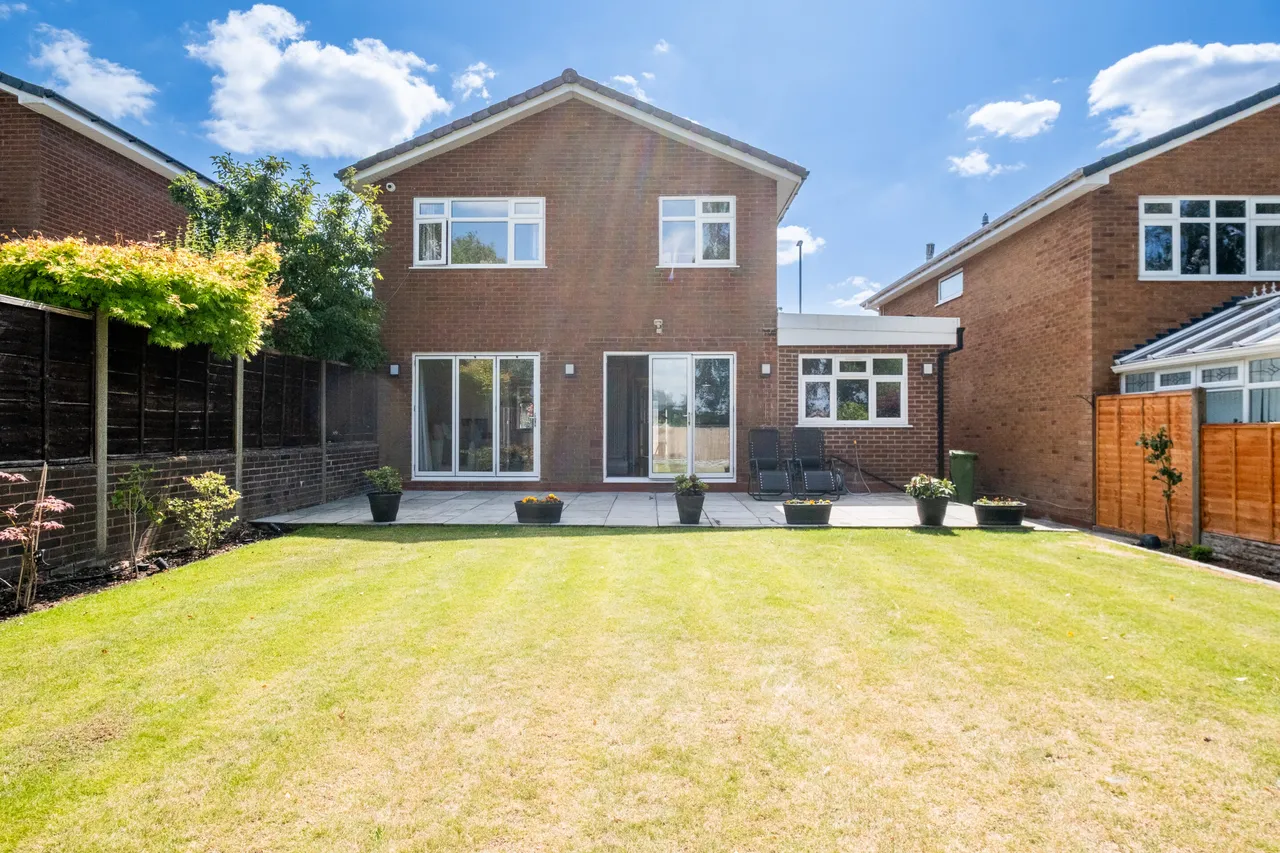 Bushey Close, Sutton Coldfield, Sutton Coldfield, B74 3JG, photo 35